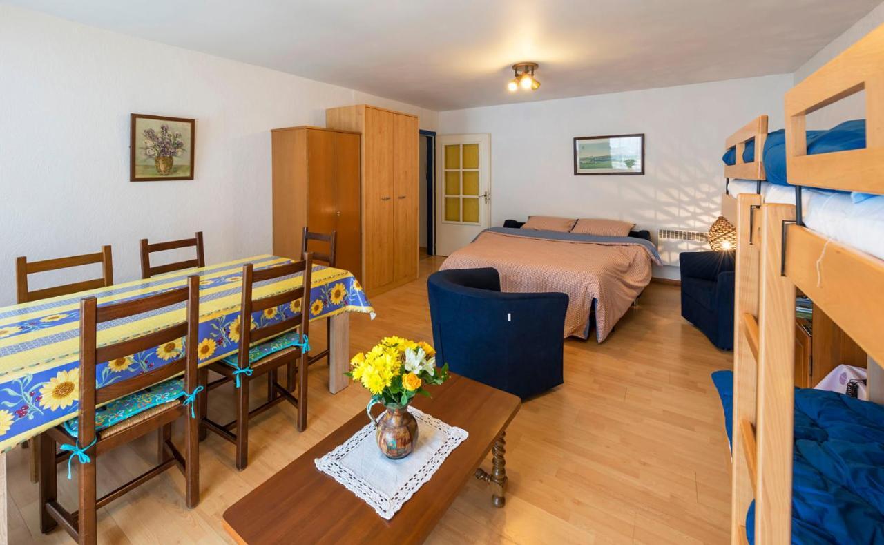 Meuble Le Coin Tranquille Apartment Saverne Bagian luar foto
